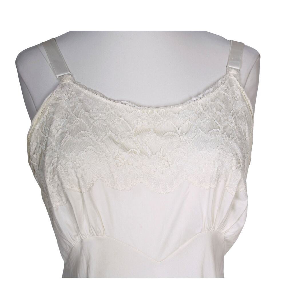 Vintage Ivory Full Slip Size 38 Reg Lace Trim Nylon Lingerie Dress Slip- Hey Viv - Picture 5 of 7